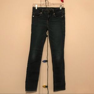 american eagle skinny jeans / size 8
